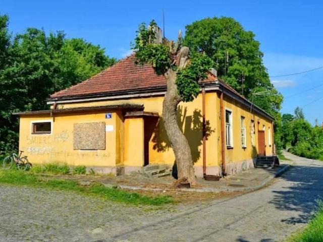 Dom na sprzedaż w Miechów, Małopolskie