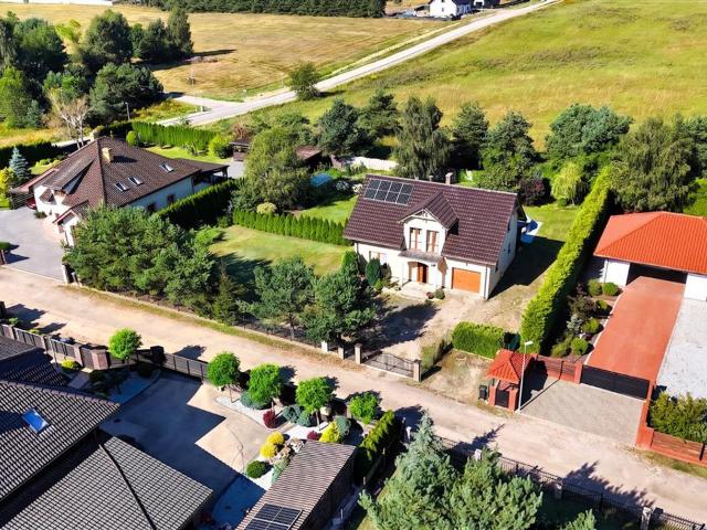 Dom na sprzedaż w Trzesieka, Szczecinek