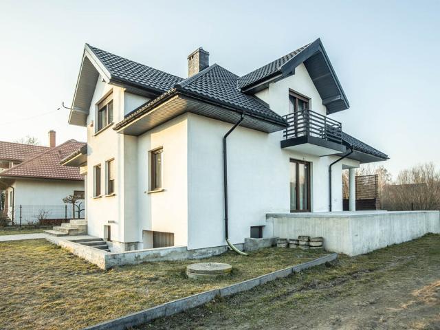 Dom na sprzedaż w Działoszyn, Łódzkie
