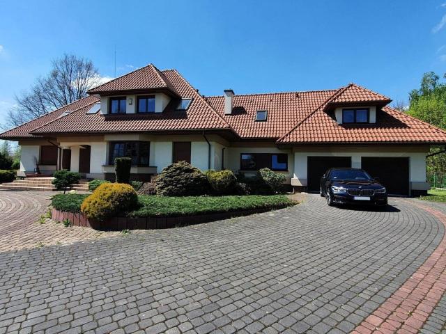 Dom do wynajęcia w Ksawerów