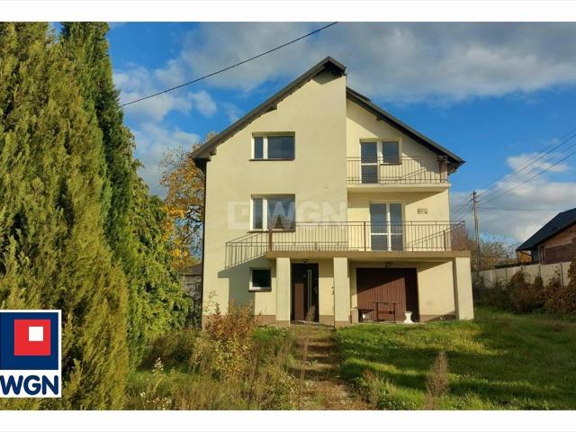 Dom na sprzedaż w Piekoszów, Świętokrzyskie