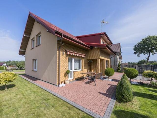 Dom na sprzedaż w Luzino, Pomorskie