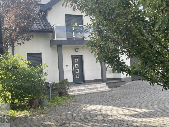 Dom na sprzedaż w Czernichów, Małopolskie