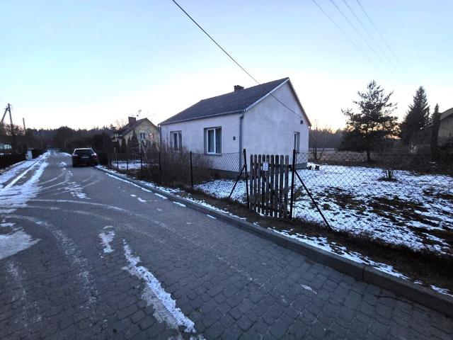 Dom na sprzedaż w Firlej