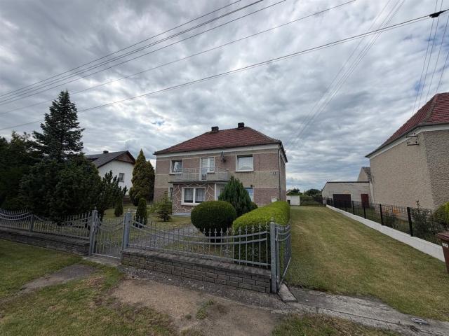 Dom na sprzedaż w Strzelce Opolskie, Opolskie
