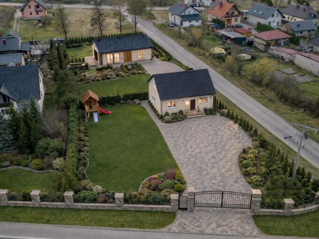 Dom na sprzedaż w Morawica, Świętokrzyskie