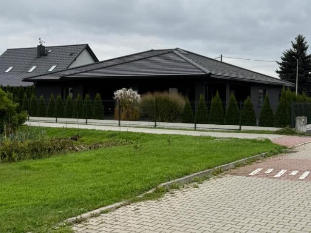 Dom na sprzedaż w Oława, Dolnośląskie