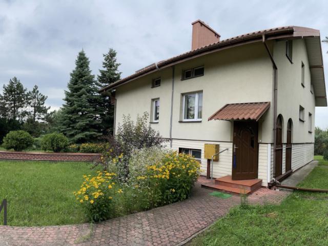 Dom na sprzedaż w Rejowiec, Lubelskie