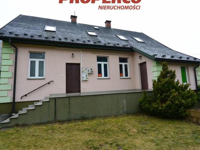Dom na sprzedaż w Suchedniów, Świętokrzyskie