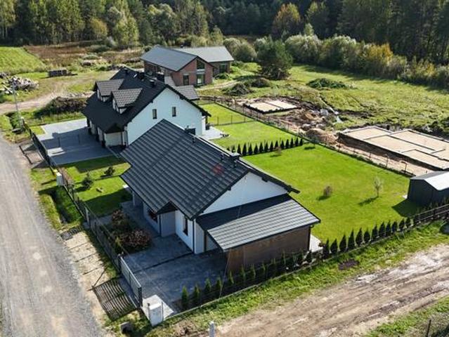 Dom na sprzedaż w Miedziana Góra, Świętokrzyskie