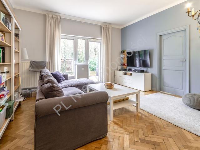 Dom na sprzedaż w Milanówek, Mazowieckie