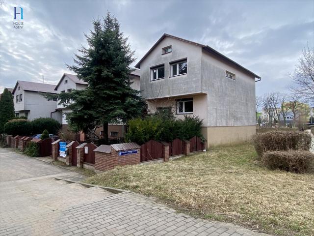 Dom na sprzedaż w Sieradz, Łódzkie