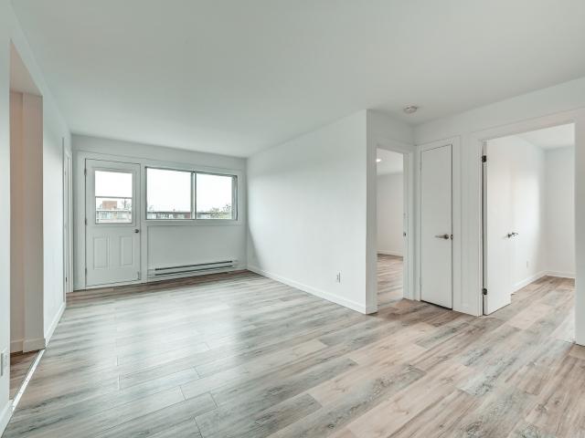 Apartment for rent in St. Leonard's, Quebec