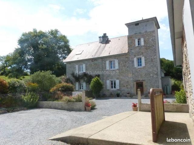 Maison vente à Oloron-Sainte-Marie, Barraute-camu