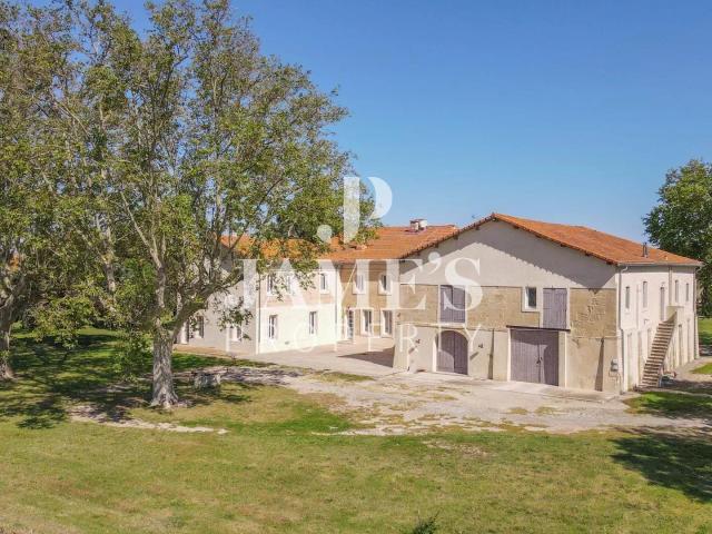 Maison vente à Arles