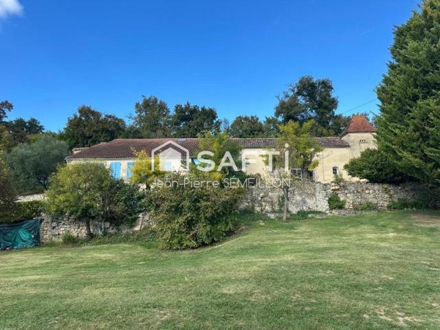 Maison vente à Nérac, Fieux