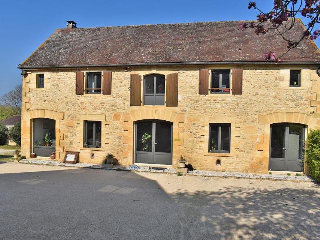 Ferme vente à Sarlat-la-Canéda, Marquay