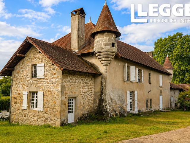 Château vente à Rochechouart, Marval