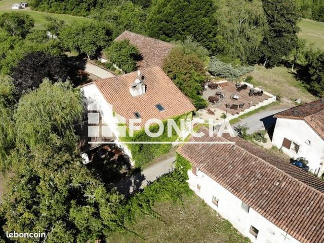 Maison vente à Nontron, Nouvelle-Aquitaine