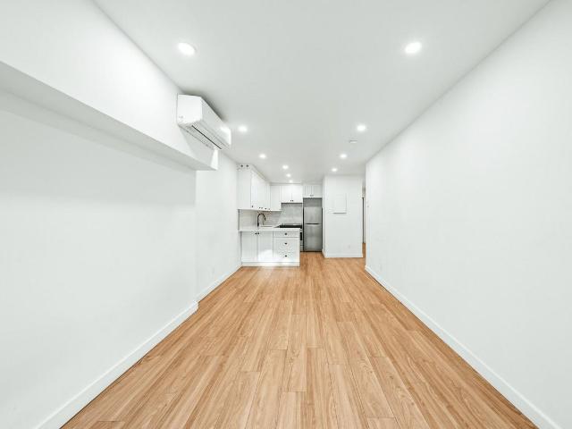 Apartment for rent in St. Leonard's, Quebec