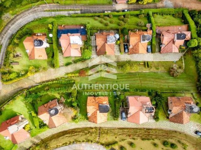 Casa venda em Região Imediata de Taubaté-Pindamonhangaba, Região Metropolitana do Vale do Paraíba e Litoral Norte