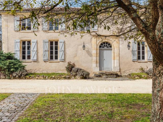 Château vente à Le Gand Meyne, Saint-Émilion