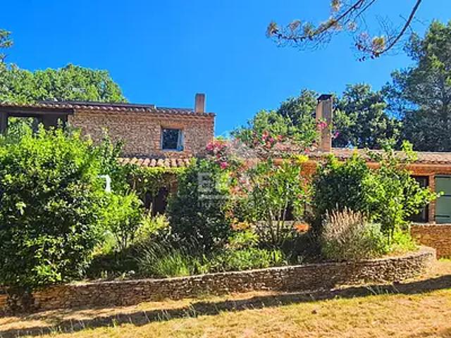 Maison vente à Nîmes, Domazan