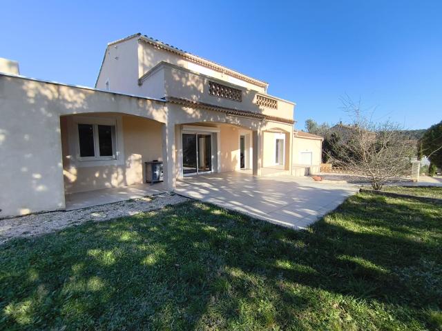 Maison vente à Nîmes, Domazan
