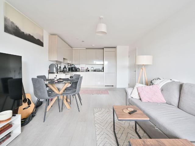 Apartment for rent in North Watford, Hertfordshire