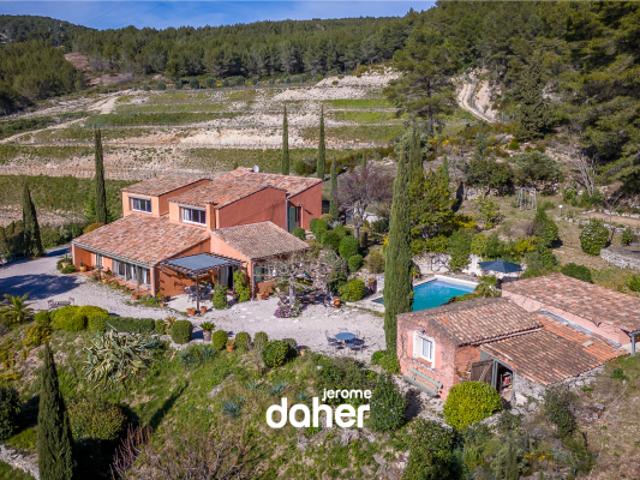 Maison vente à Marseille, Cassis