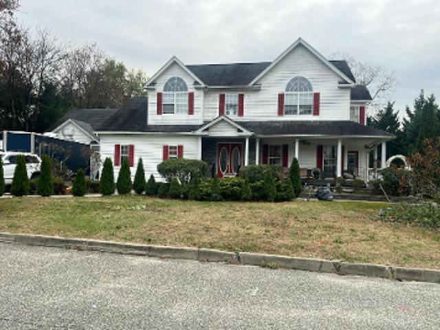 House for sale in Centereach, New York