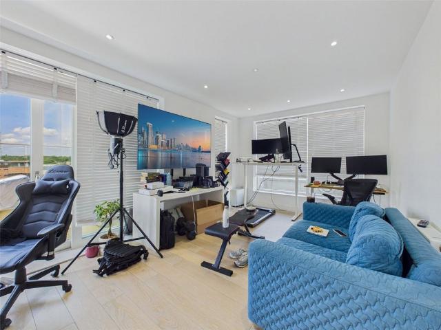 Apartment for rent in Crayford, Greater London