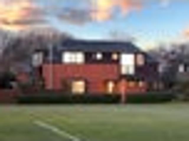 House for sale in Chaslands, Canterbury
