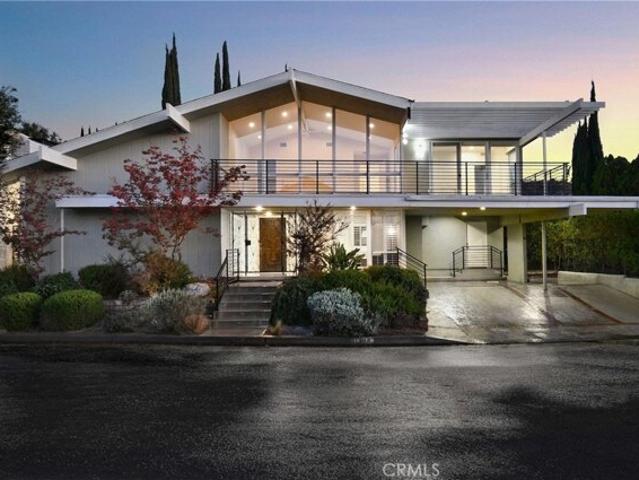 House for sale in Studio City Neighborhood Council District, Canoga Park