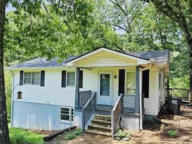 House for sale in Silver Creek, Georgia