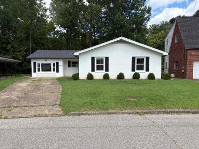 House for sale in Huntington, West Virginia