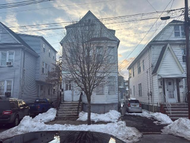 House for sale in Passaic, New Jersey