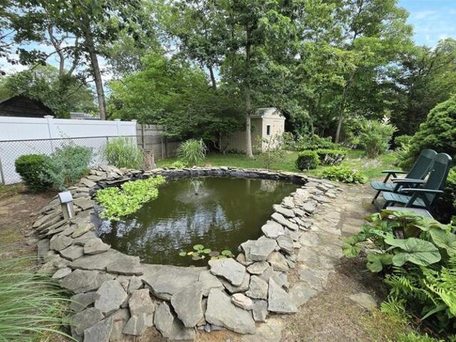 House for sale in Holbrook House for sale in Holbrook