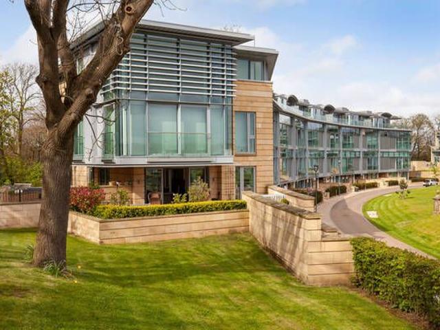 Apartment for rent in Murrayfield, Scotland