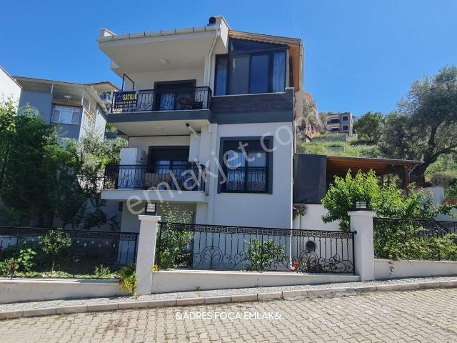 Foça, İzmir içerisinde satılık Villa