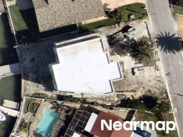 House for sale in Belleair Beach, Pinellas County
