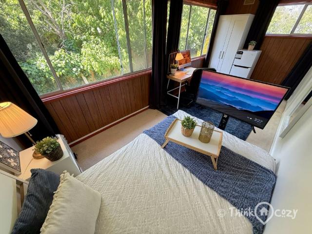 Room for rent in Camerons Creek, Victoria