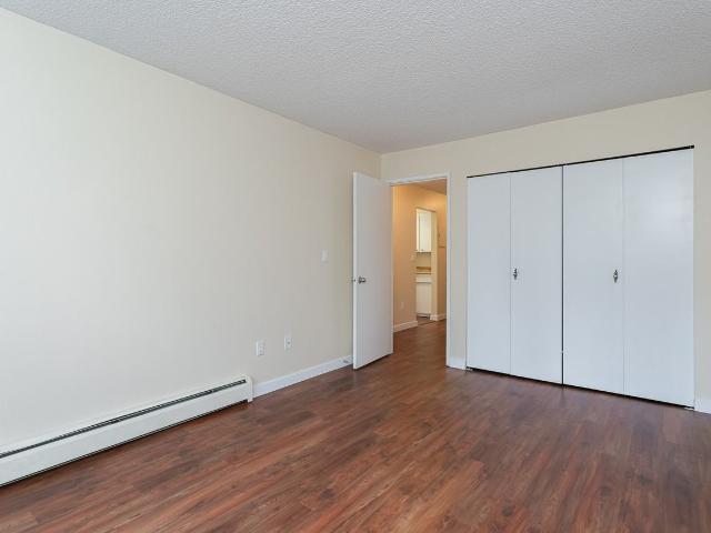 Apartment for rent in Surrey, British Columbia