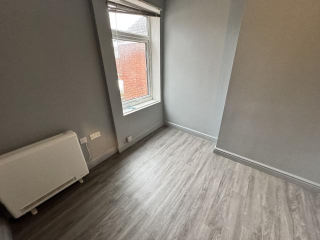 Room for rent in Wheatley, South Yorkshire