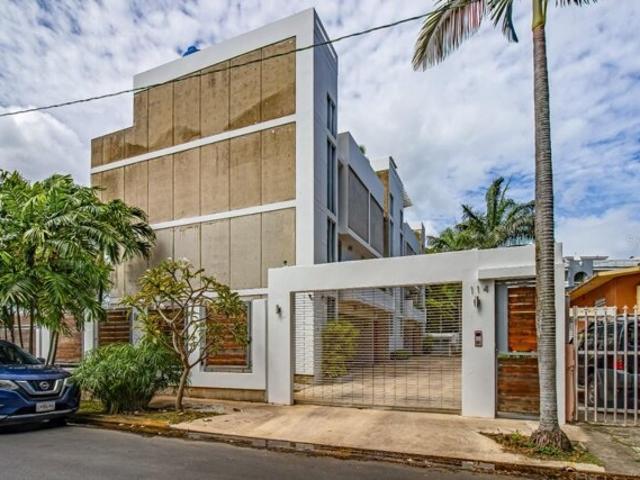 House for sale in San Juan