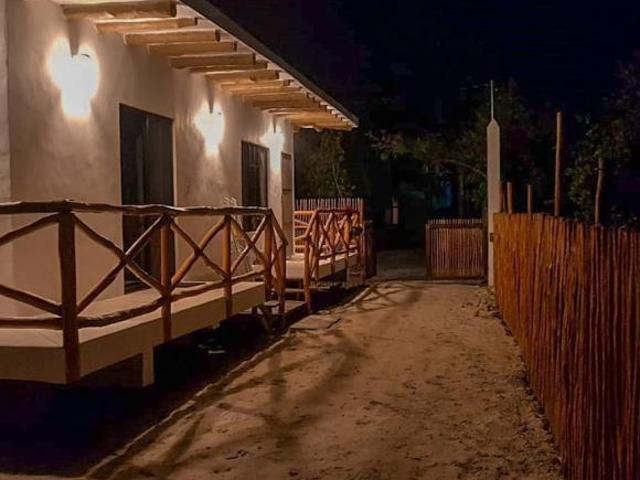 Donde el Azul del Mar es Parte de Tu Hogar. Amplia Casa 2 Recs a dos cuadras de la playa