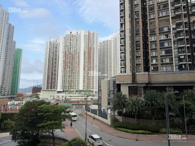 位於 東涌 Tung Chung, 香港 Hong Kong, 提供 出售 的 公寓