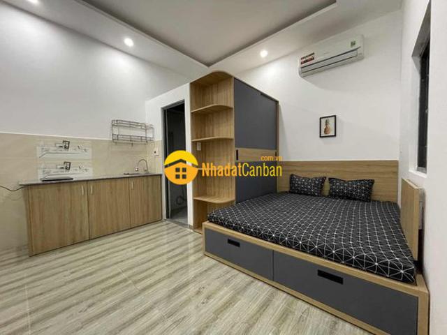 Nhà mặt phố bán