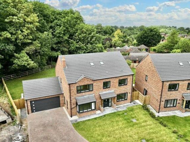 House for sale in Lyons, Greater London