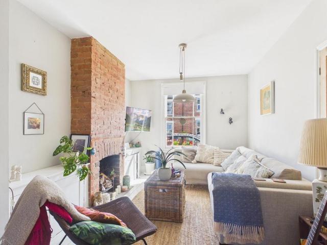 House for rent in Newtown, Reading